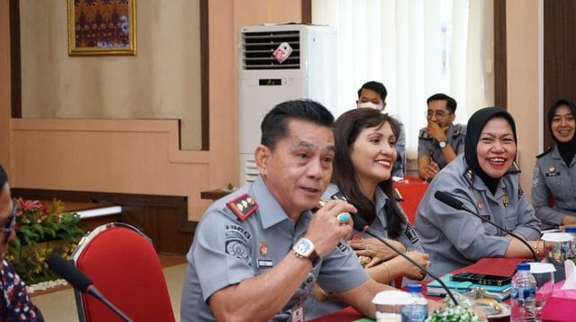 Kakanwil Kemenkumham Provinsi Jambi, Elly Yuzar