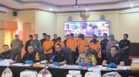 Conference pers pelaku pengrusakan kotak suara di TPS Kota Sungai Penuh (humas polda Jambi)