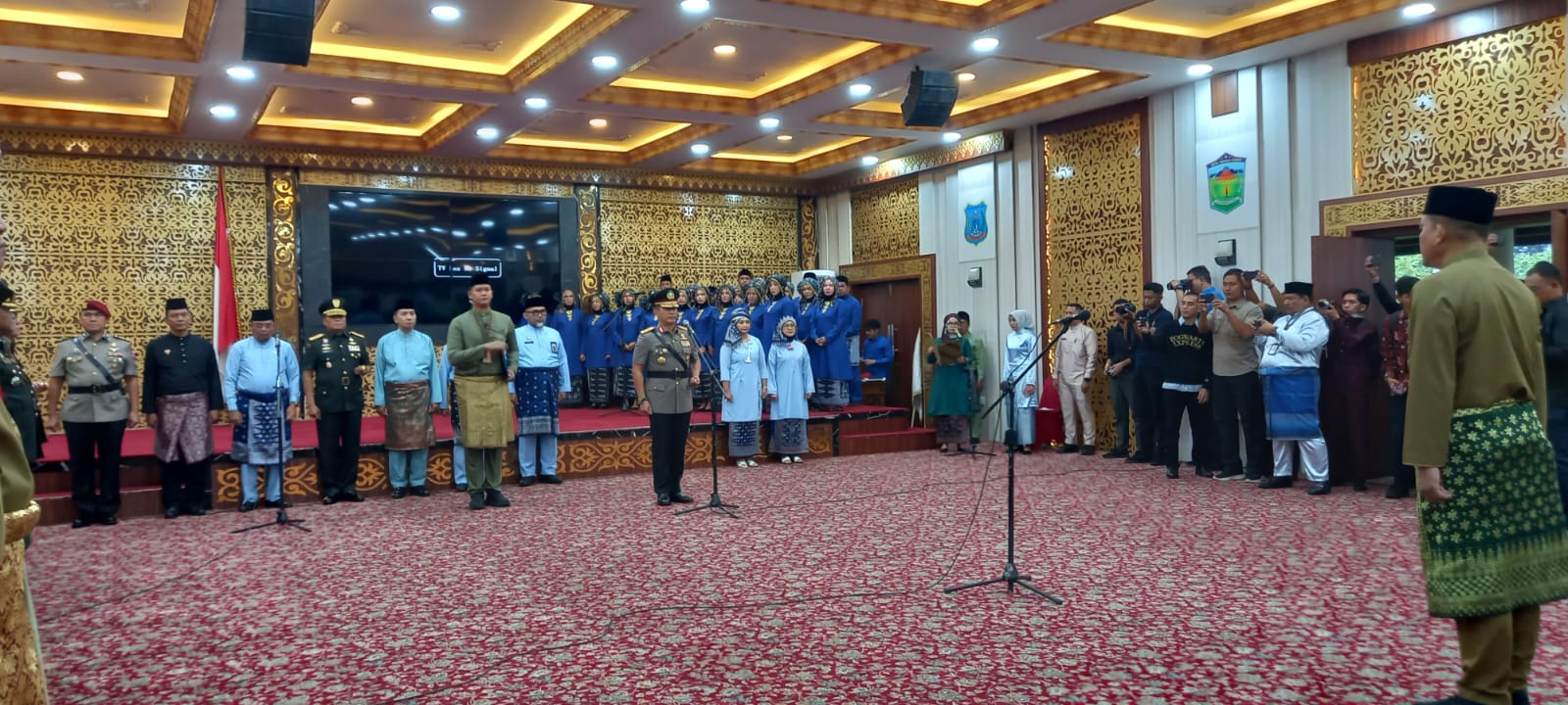 Kapolda Jambi pimpin upacara hari jadi Provinsi Jambi ke-68