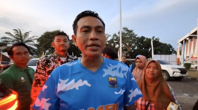 Bupati Batanghari sekaligus Ketum Asprov PSSI Jambi, Fadhil Arief