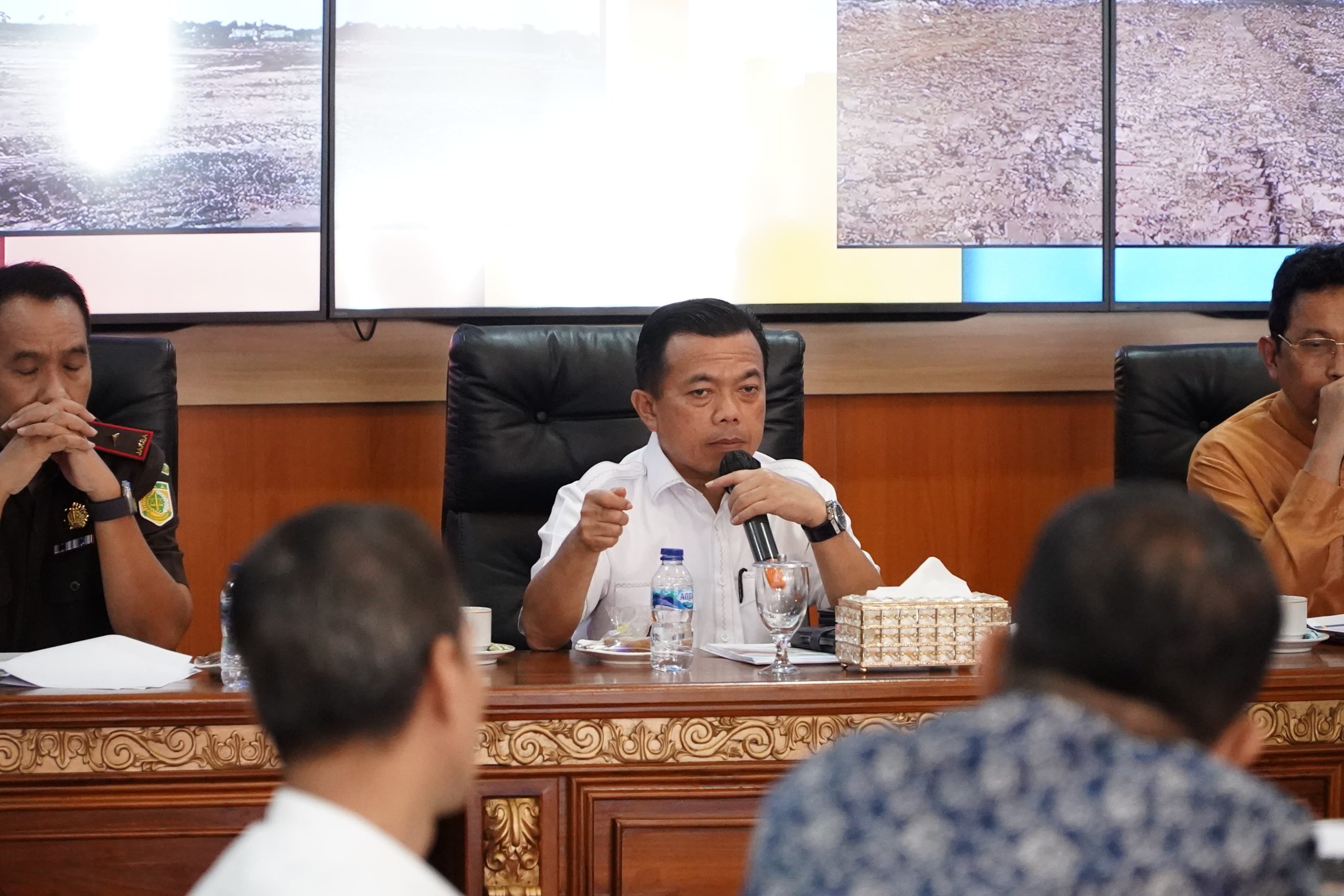 Gubernur Al Haris minta pengerjaan jalan khusus batubara dipercepat