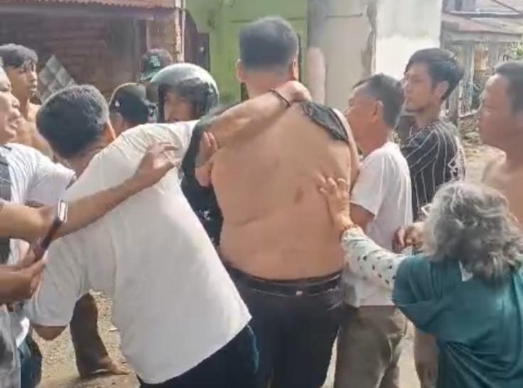 Momen MR jadi korban pengroyokan oleh sejumlah warga hingga orang tua WIP
