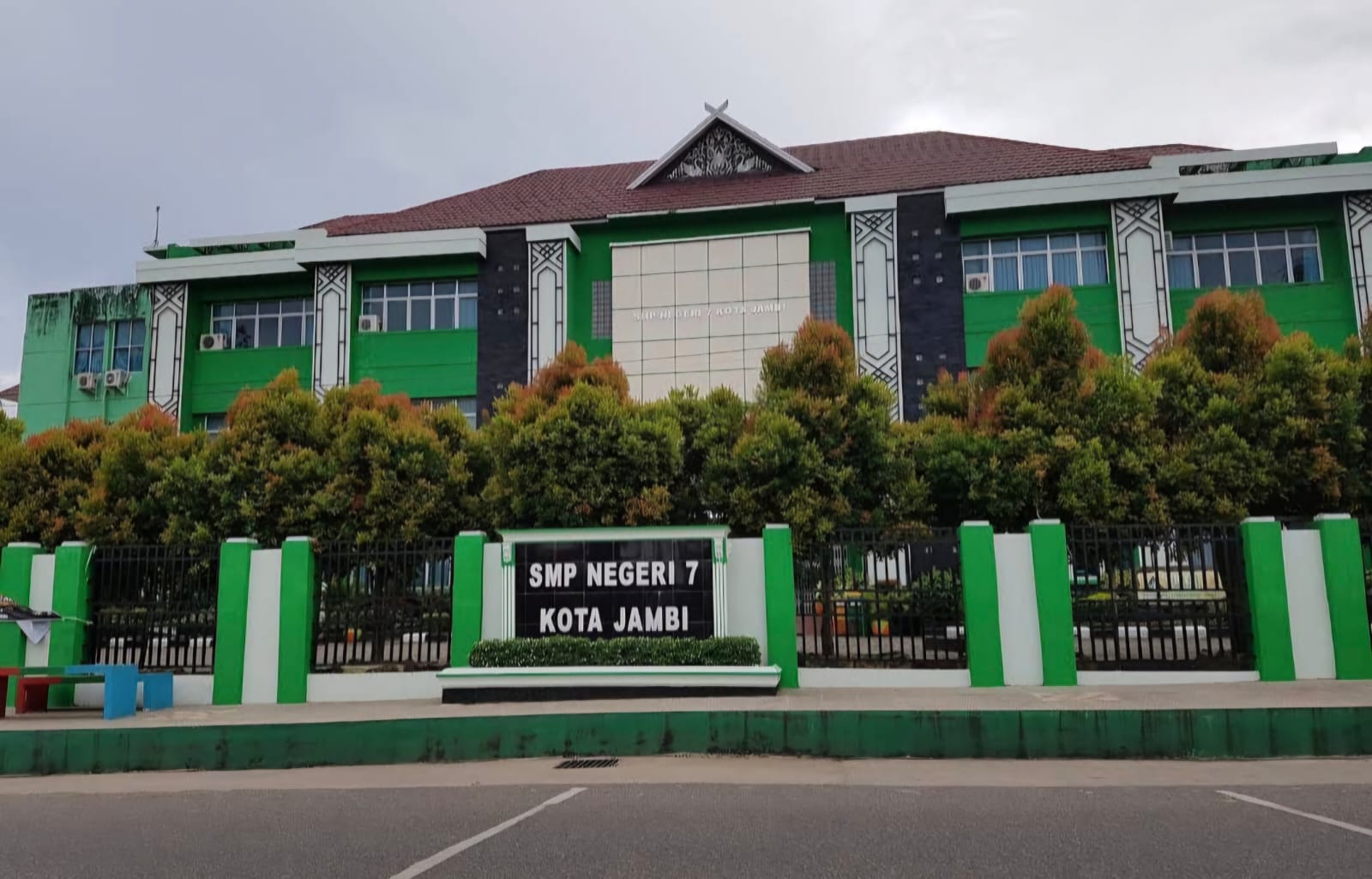 SMP N 7 Kota Jambi (vijay)