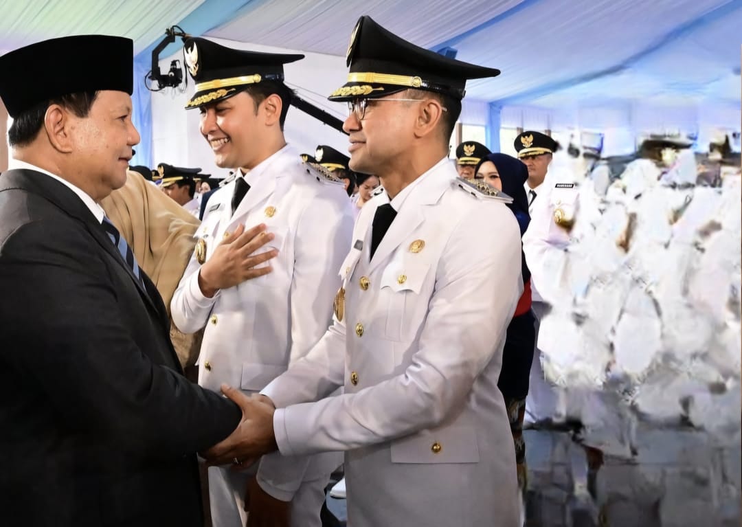 Presiden Prabowo resmi melantik 6 artis menjadi kepala daerah (poto:abiramzi)