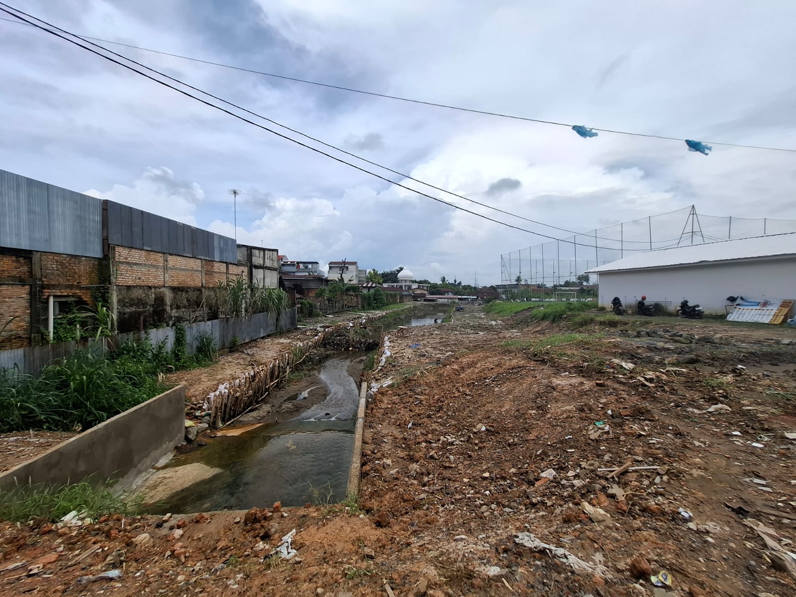Waka komisi lll DPRD Provinsi Jambi desak JBC segera selesaikan kolam retensi