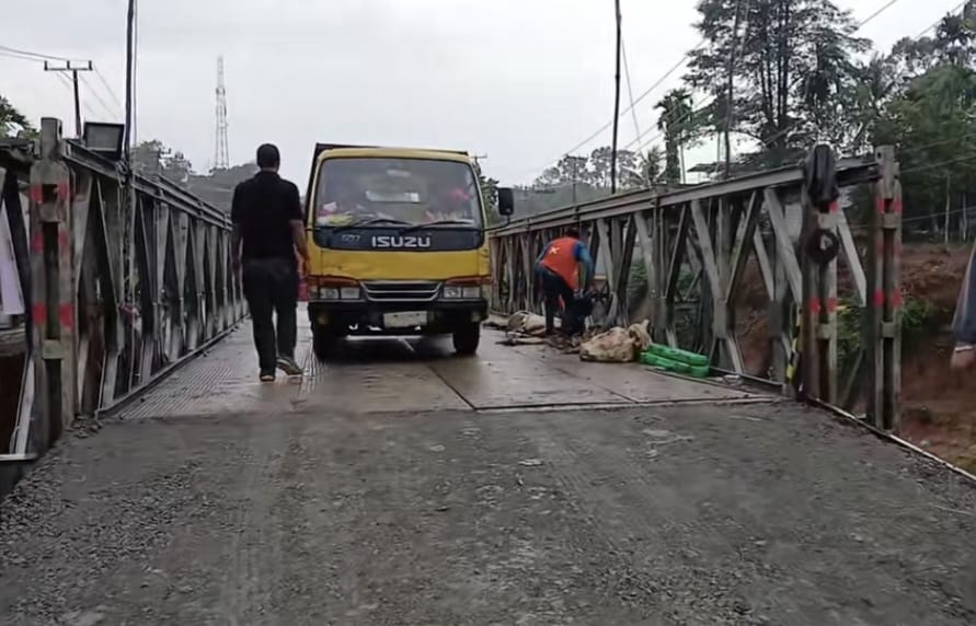 Jembatan Bailey di perbatasan Jambi-Sumatera Barat selesai dikerjakan