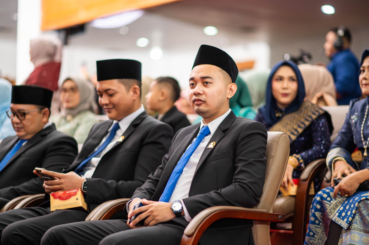 Anggota DPRD Provinsi Jambi, Dapil Kota Jambi, Zulkifli Linus bersama Ketua DPRD Provinsi Jambi, M Hafiz Fattah