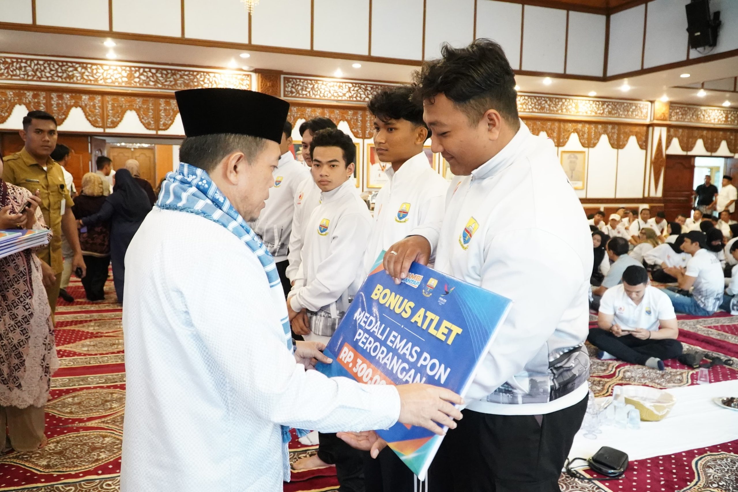 Atlet angkat besi Kontingen Jambi, Muhammad Ripqy Ramadhan. Peraih medali emas PON Aceh-Sumut tahun 2024
