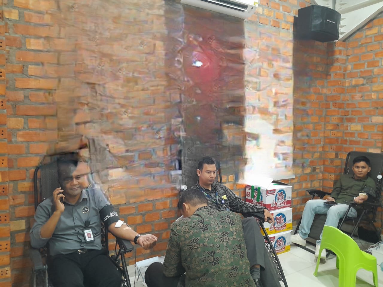 Masyarakat cek kesehatan