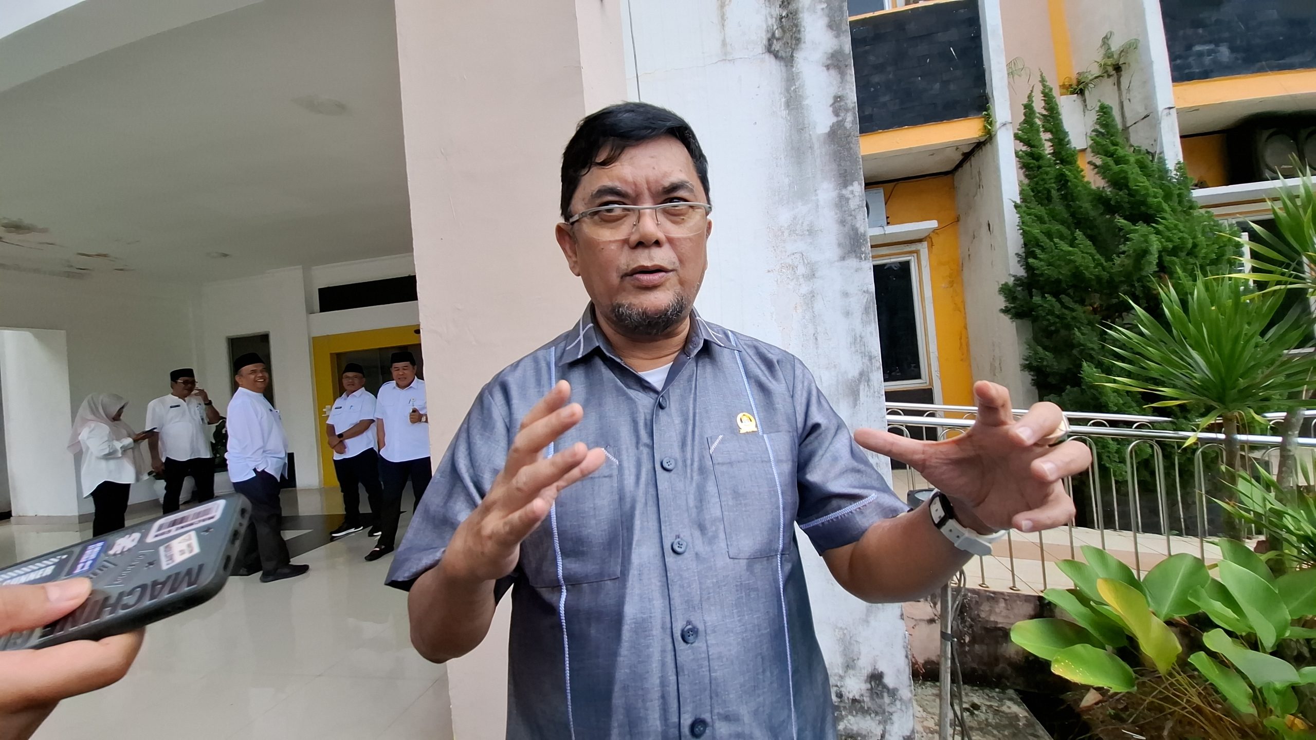 Wakil Ketua l DPRD Provinsi Jambi, Ivan Wirata