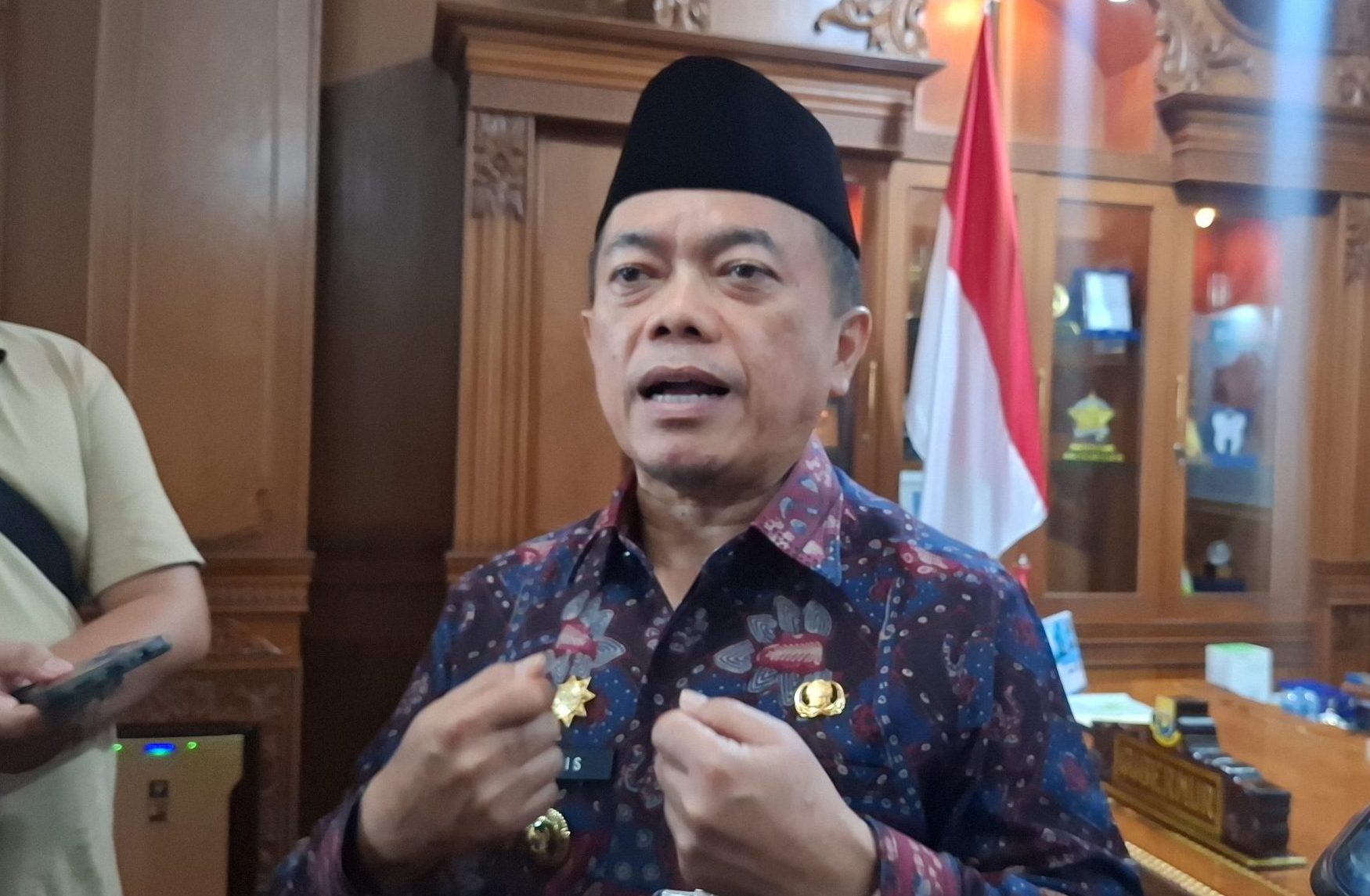 Gubernur Jambi Al Haris