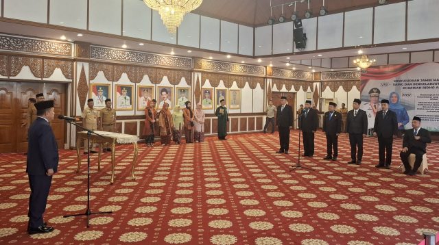 Gubernur Al Haris lantik 6 pejabat eselon ll di lingkup Pemprov Jambi