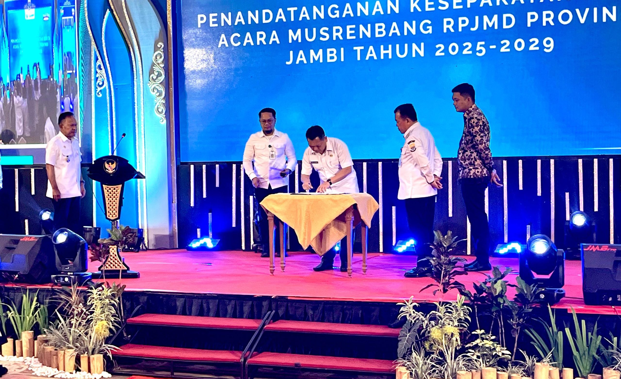 Pj. Sekretaris Daerah (Sekda) Mula P Rambe, hadir dalam Musrenbang RPJMD Provinsi Jambi 2025-2029