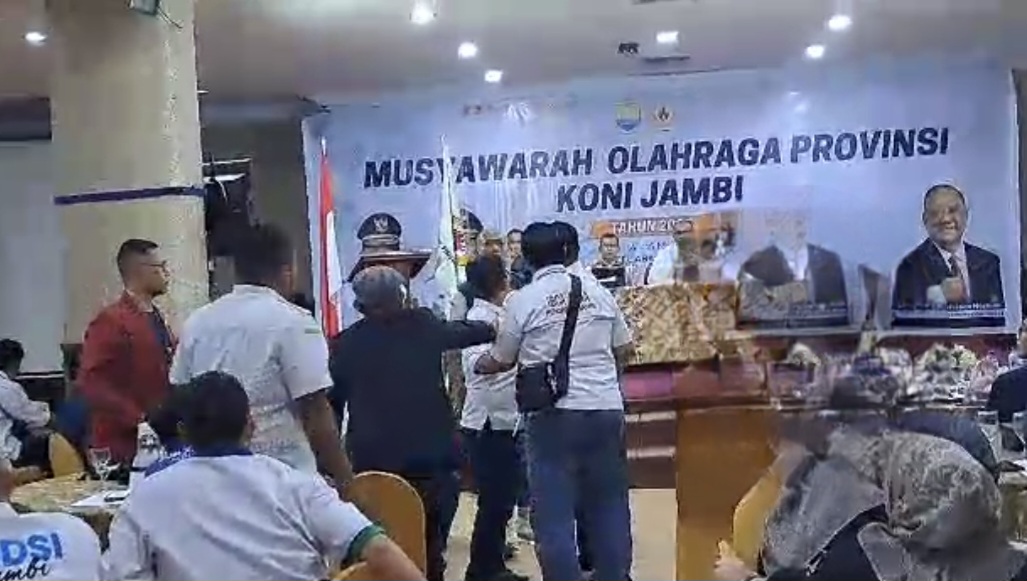 Musprov KONI Jambi ricuh