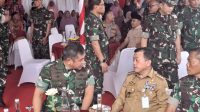 Kasad Jenderal TNI Maruli Simanjuntak bersama Gubernur Jambi Al Haris
