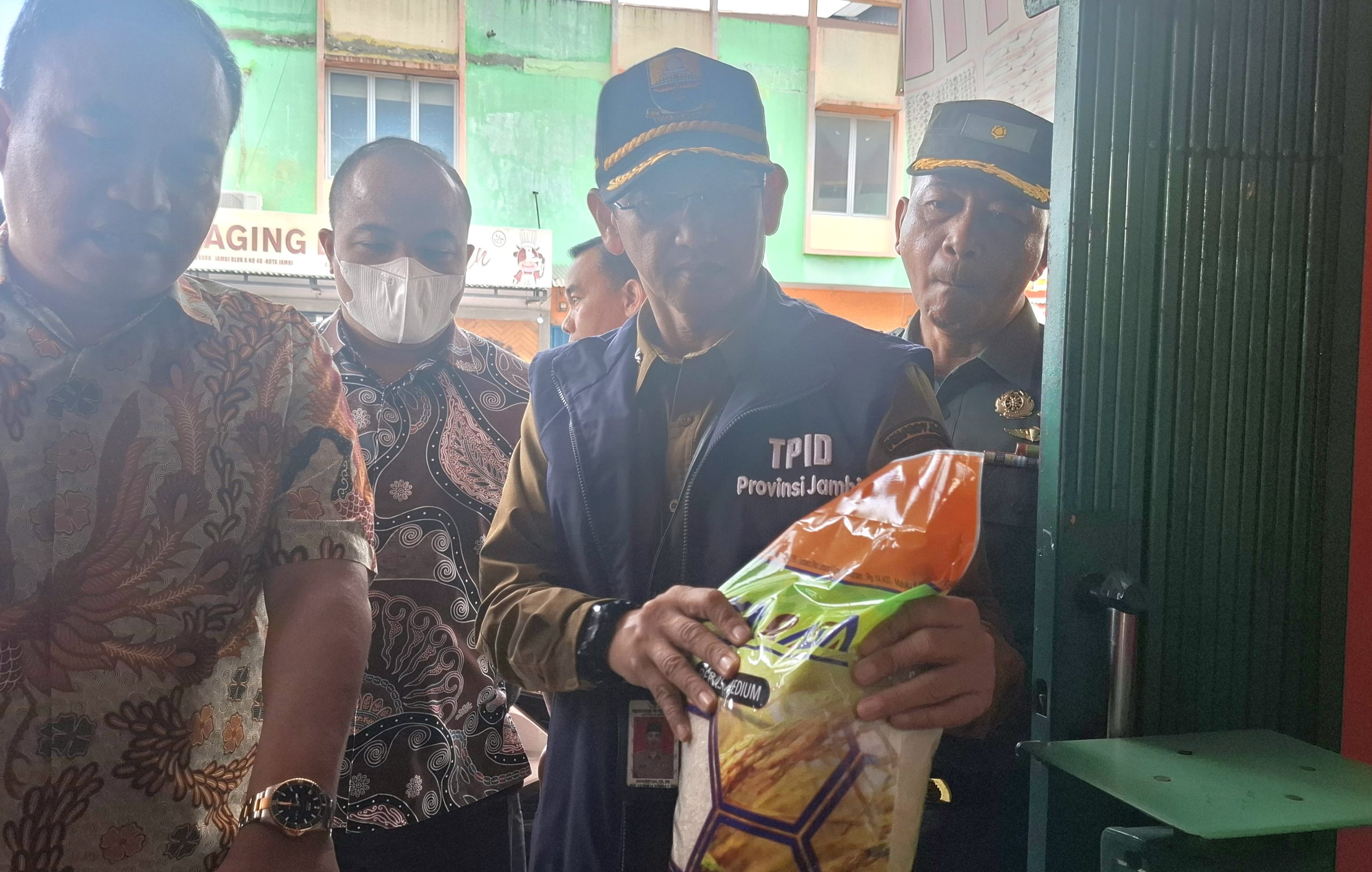 Johansyah sidak pasar Angso Duo Jambi, jelang Idul Adha