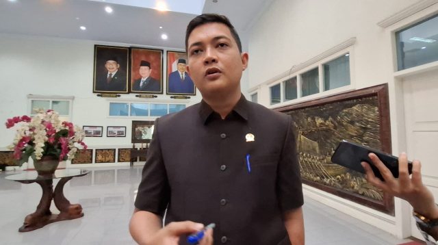 Ketua DPRD Provinsi Jambi, M Hafiz Fattah