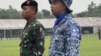 Zulkifli Linus terima pin bela negara di Diklat Bela Negara PAN