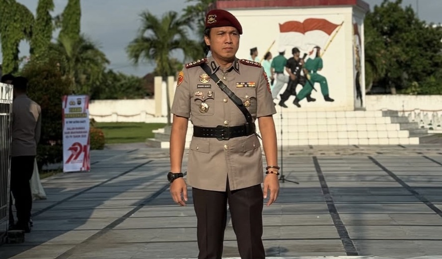 Kombes Pol Dr. Manang Soebeti