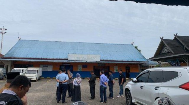 Menunggu kepulangan jenazah Atlet Taekwondo asal Jambi, Oki Yusmika