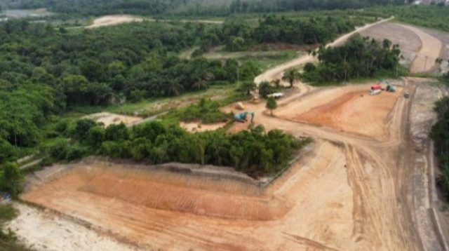 Lahan pembangunan stockpile batubara oleh PT SAS di Kelurahan Aur Kenali