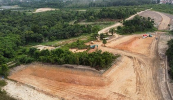 Lahan pembangunan stockpile batubara oleh PT SAS di Kelurahan Aur Kenali