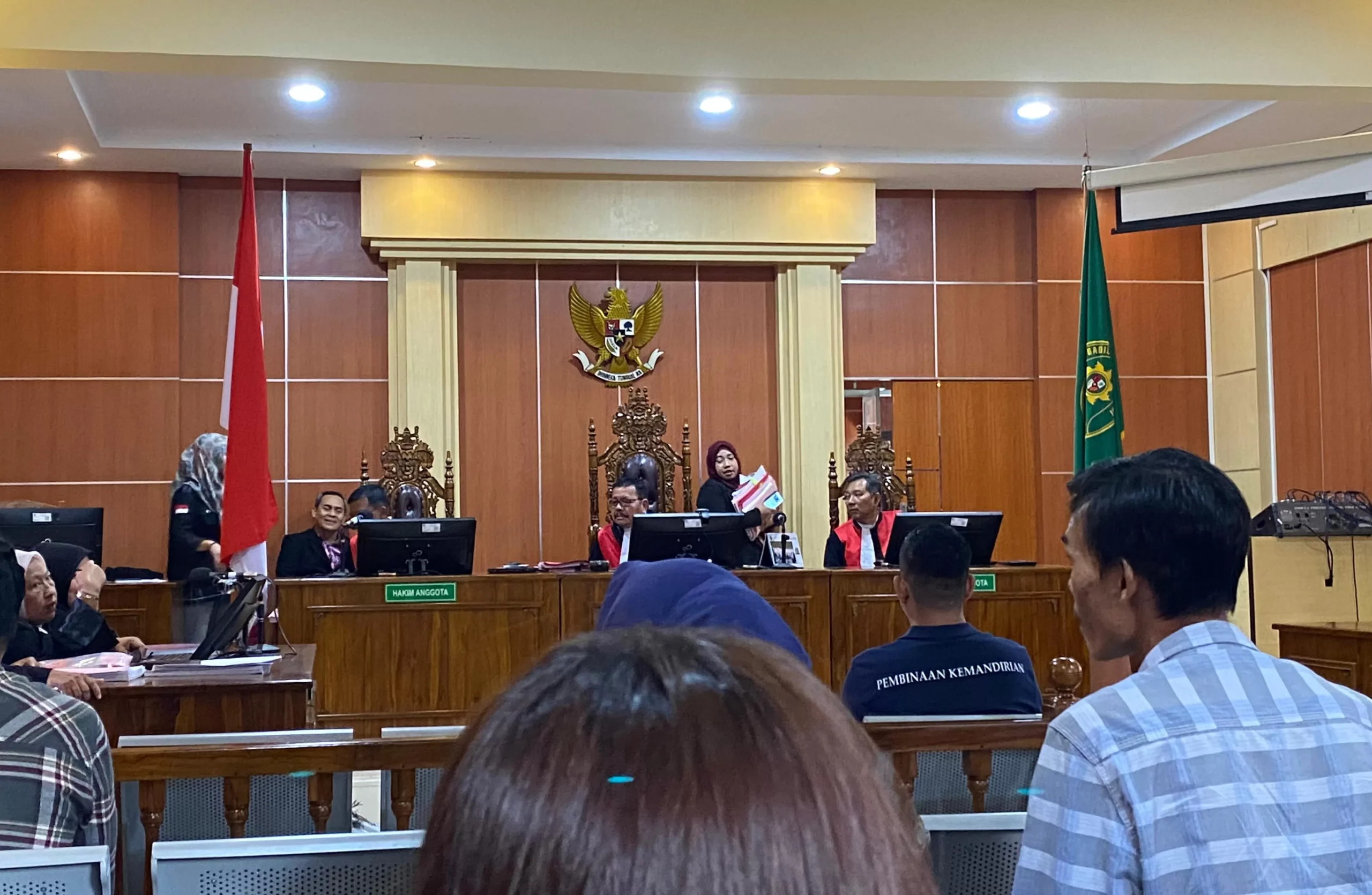 Jaksa tuntut Helen Dian Krisnawati atau Ratu Narkoba Jambi dengan hukum mati poto (mjb/agus)