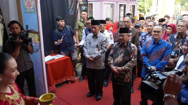 Wakil Gubernur Jambi Abdullah Sani dampingi Mendikdasmen RI resmikan BLUD SMK N se-Provinsi Jambi