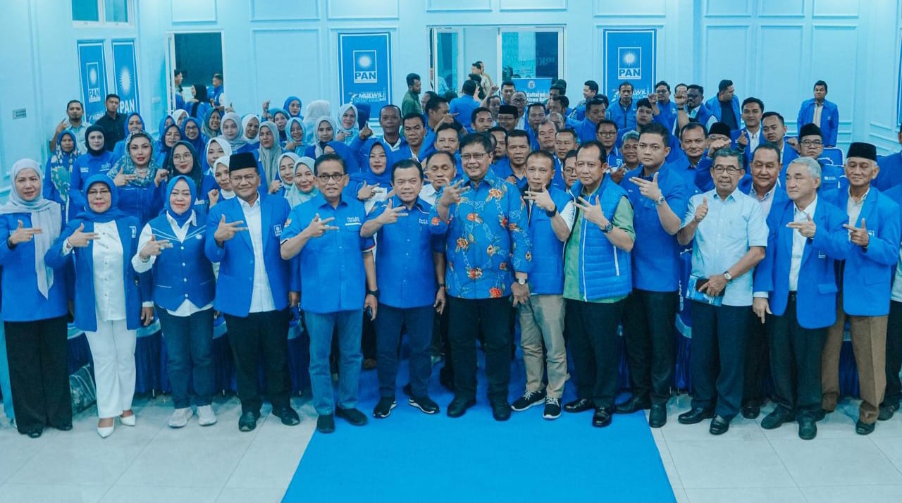 Wakil Ketua Umum DPP PAN, Viva Yoga bersama Pengurus DPW PAN Jambi