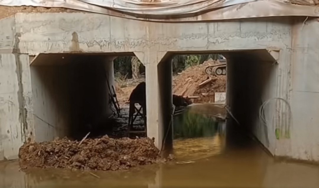 Box Culvert yang dikerjakan oleh BPJN wilayah Jambi di jalan lintas Sumatera