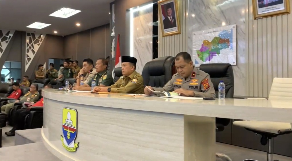 Gubernur Jambi Al Haris rakor bersama BNPB dan Kementerian Lingkungan Hidup dan Kehutanan