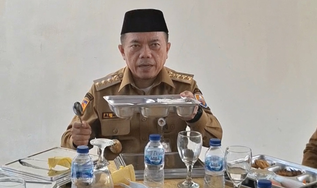 Gubernur Jambi Al Haris resmikan dapur MBG di Kota Jambi