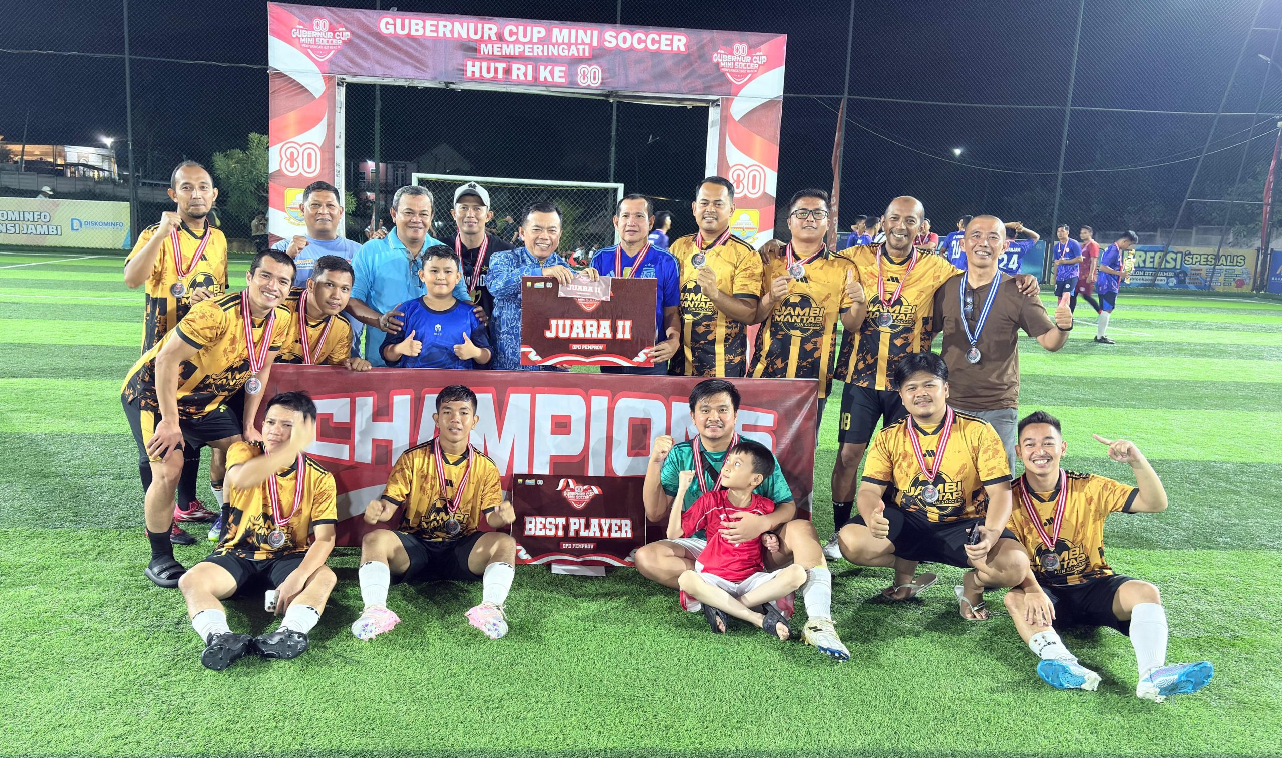 Gubernur Al Haris bersama tim Jambi Mantap