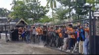 Aksi massa rusak fasilitas gedung DPRD Provinsi Jambi