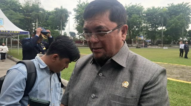 Wakil Ketua l DPRD Provinsi Jambi, Ivan Wirata