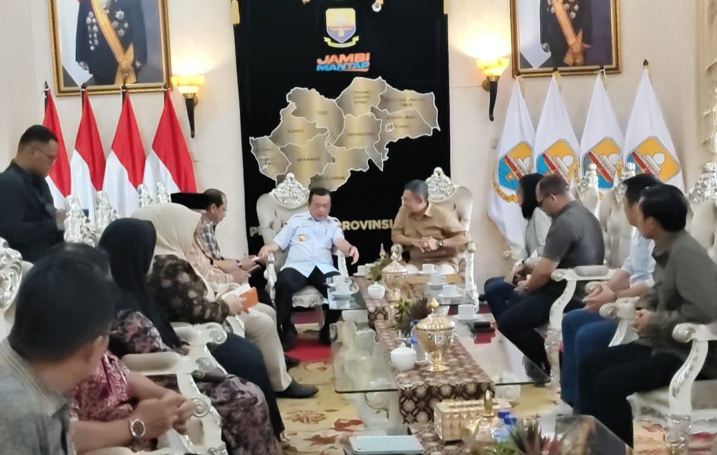 Gubernur Jambi menerima Audiensi dari PT Hutama Karya