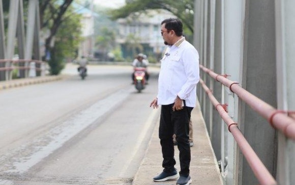 Wakil Ketua l DPRD Provinsi Jambi, Ivan Wirata
