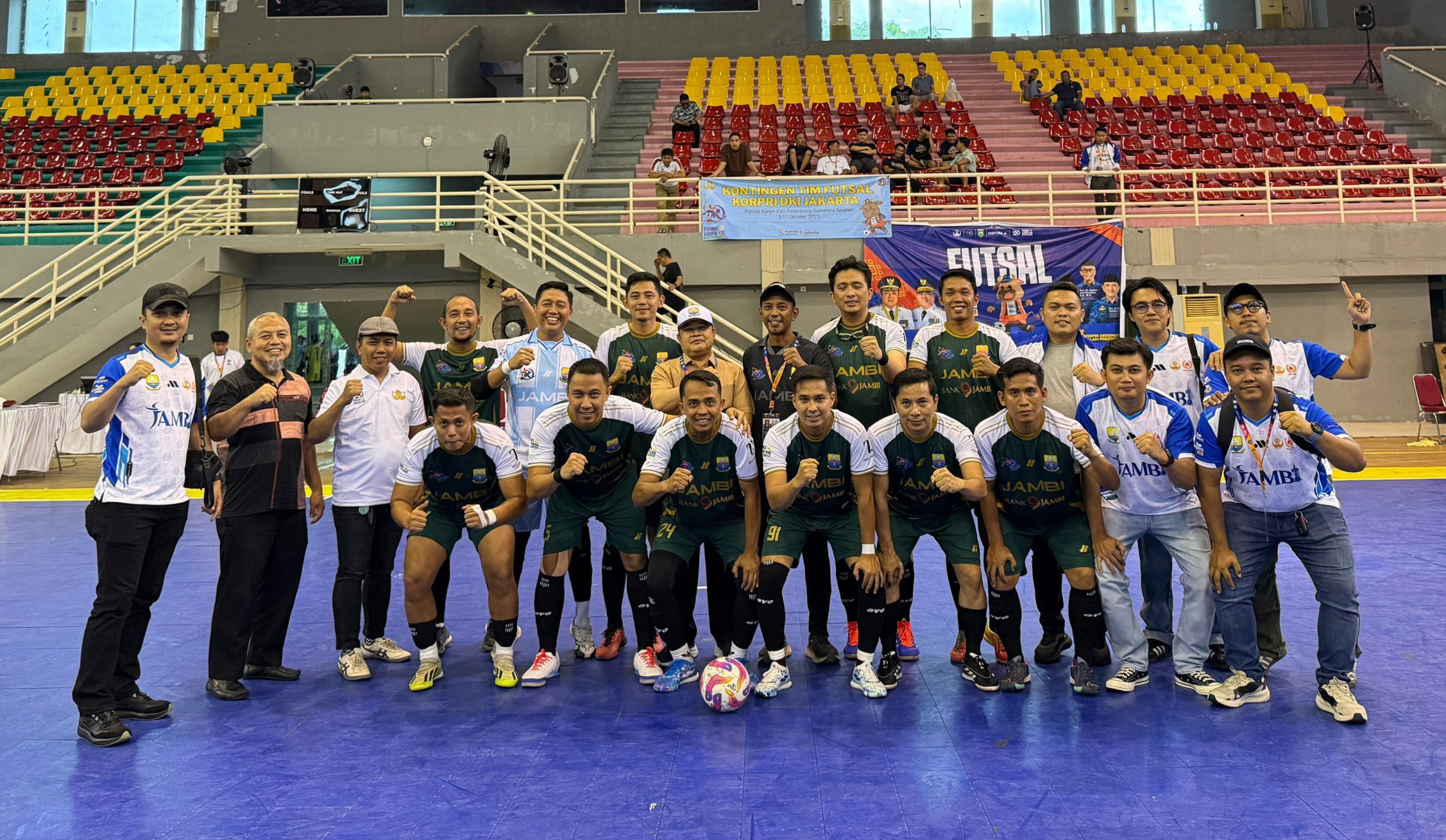 Tim fusal KORPRI Jambi bersama official