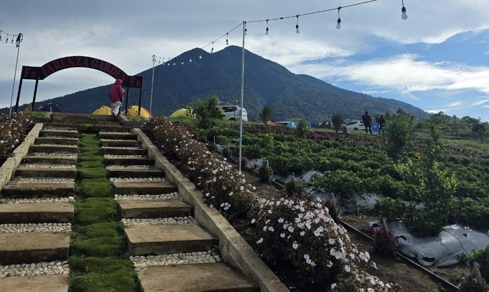 Wisata Farenza Garden