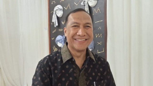 CREATOR: gd-jpeg v1.0 (using IJG JPEG v62), quality = 80? Kepala Dinas kebudayaan dan Pariwisata Provinsi Jambi, Imron Rosyadi