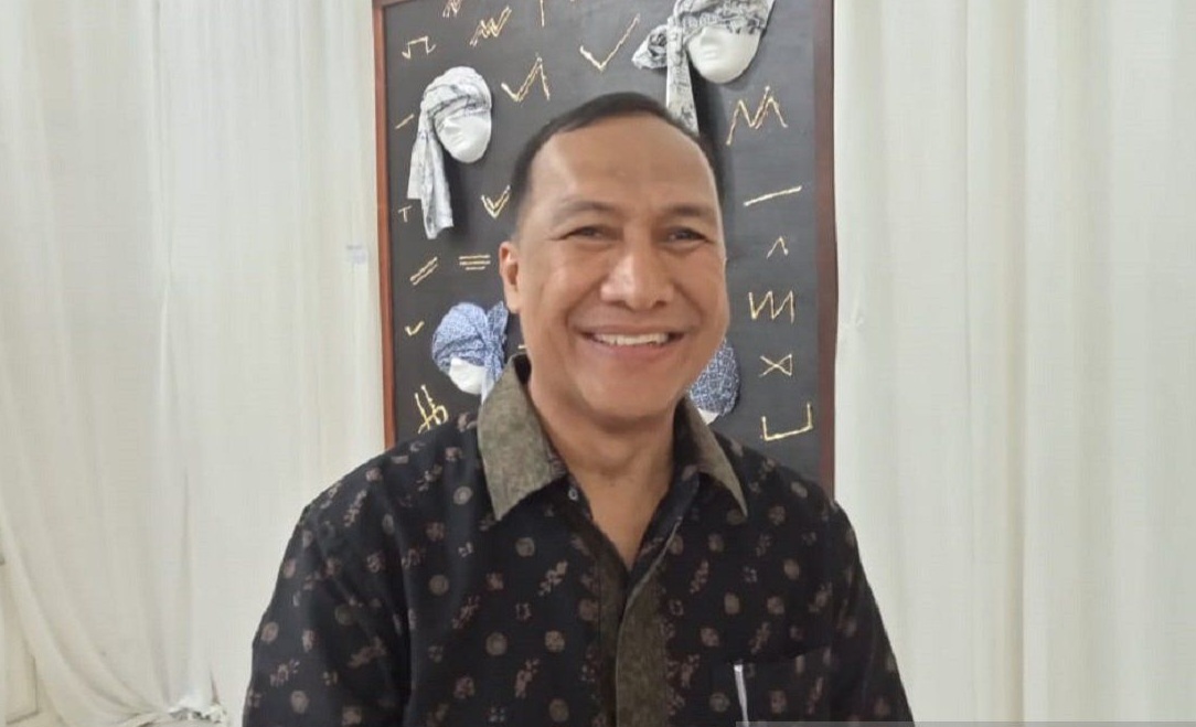CREATOR: gd-jpeg v1.0 (using IJG JPEG v62), quality = 80? Kepala Dinas kebudayaan dan Pariwisata Provinsi Jambi, Imron Rosyadi