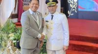 Anggota DPRD Provinsi Jambi, Hambali bersama Bupati Bungo, Deddy Putra