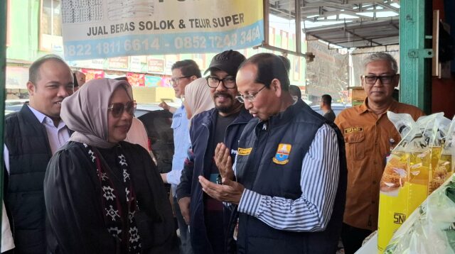 Bappanas dan Satgas Pangan Jambi melakukan sidak di Pasar Angso Duo