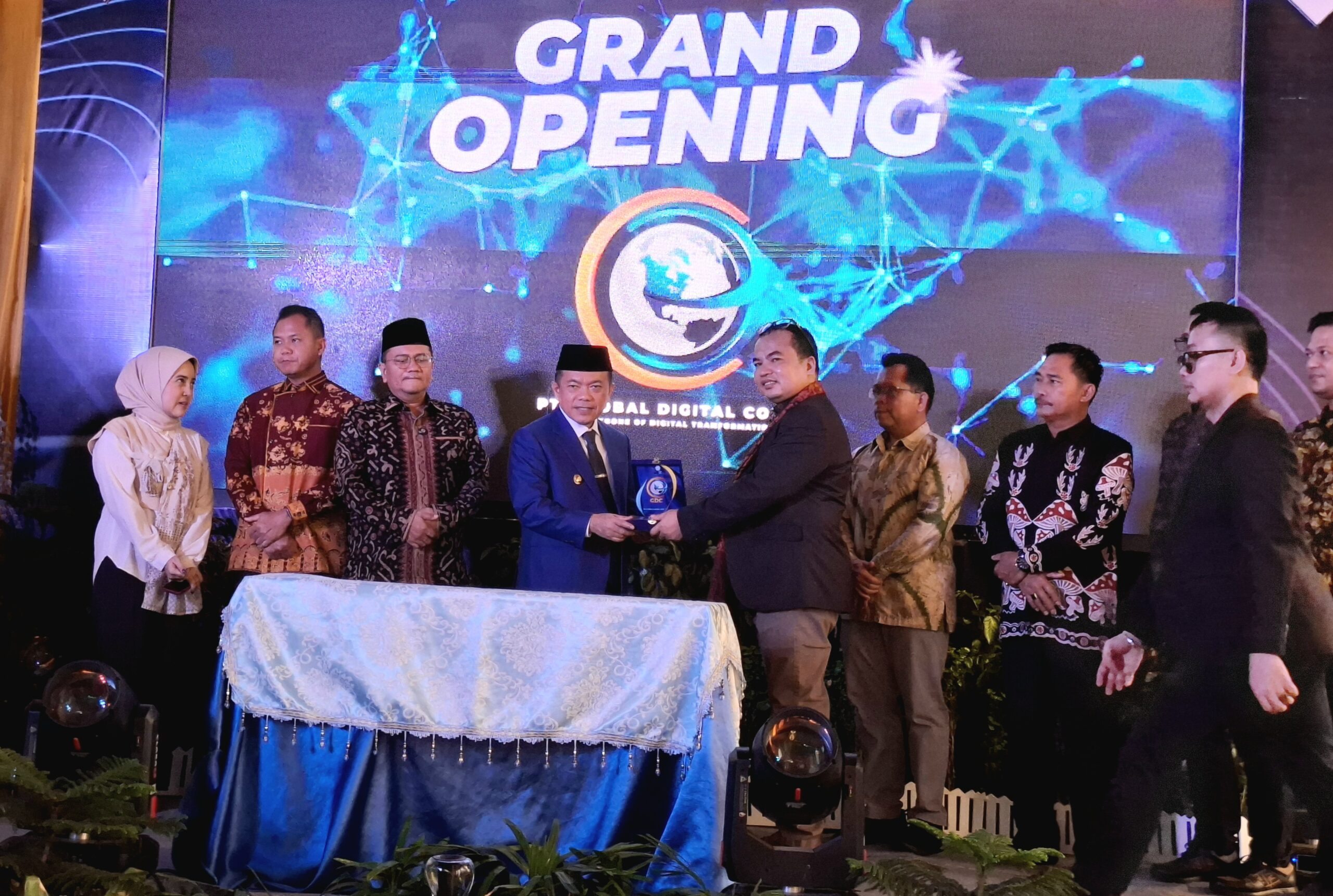 Gubernur Jambi Al Haris meresmikan PT Global Digital Core
