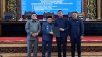 Pimpinan DPRD dan Gubernur Jambi menandatangani Perda APBD tahun 2026