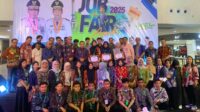IMG-20251114-WA0007 Gubernur Jambi, Al Haris membuka job fair 2025 di mall WTC