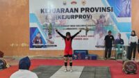 Lifter angkat besi di Kejurprov 2025