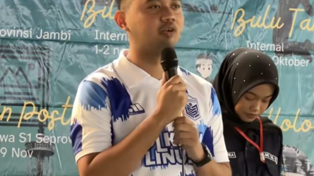 Zulkifli Linus membuka turnamen futsal