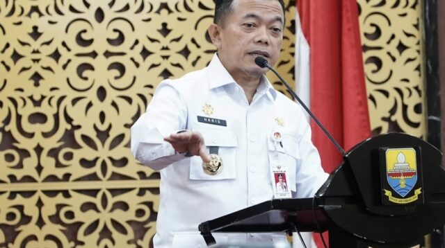 Gubernur Jambi Al Haris