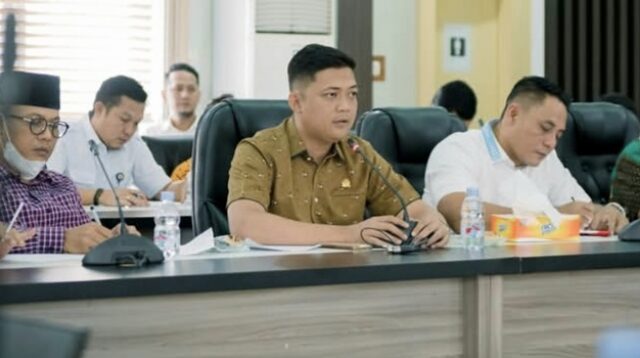 Ketua DPRD Provinsi Jambi, M Hafiz Fattah